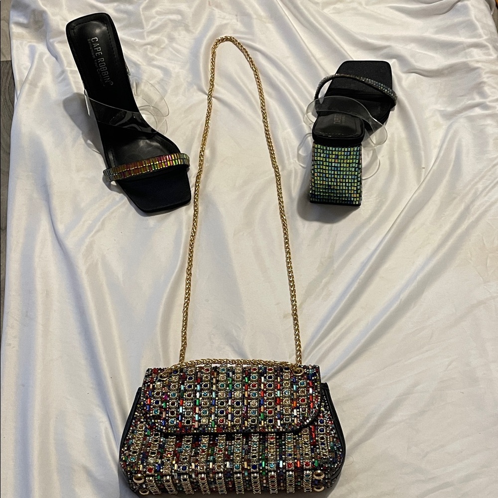 Cape Robbin Multicolor Beaded Crossbody Bag with Gold Chain shoes size 8.5